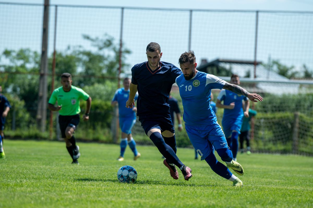 Fotbal la județ. Miroși - Negrași