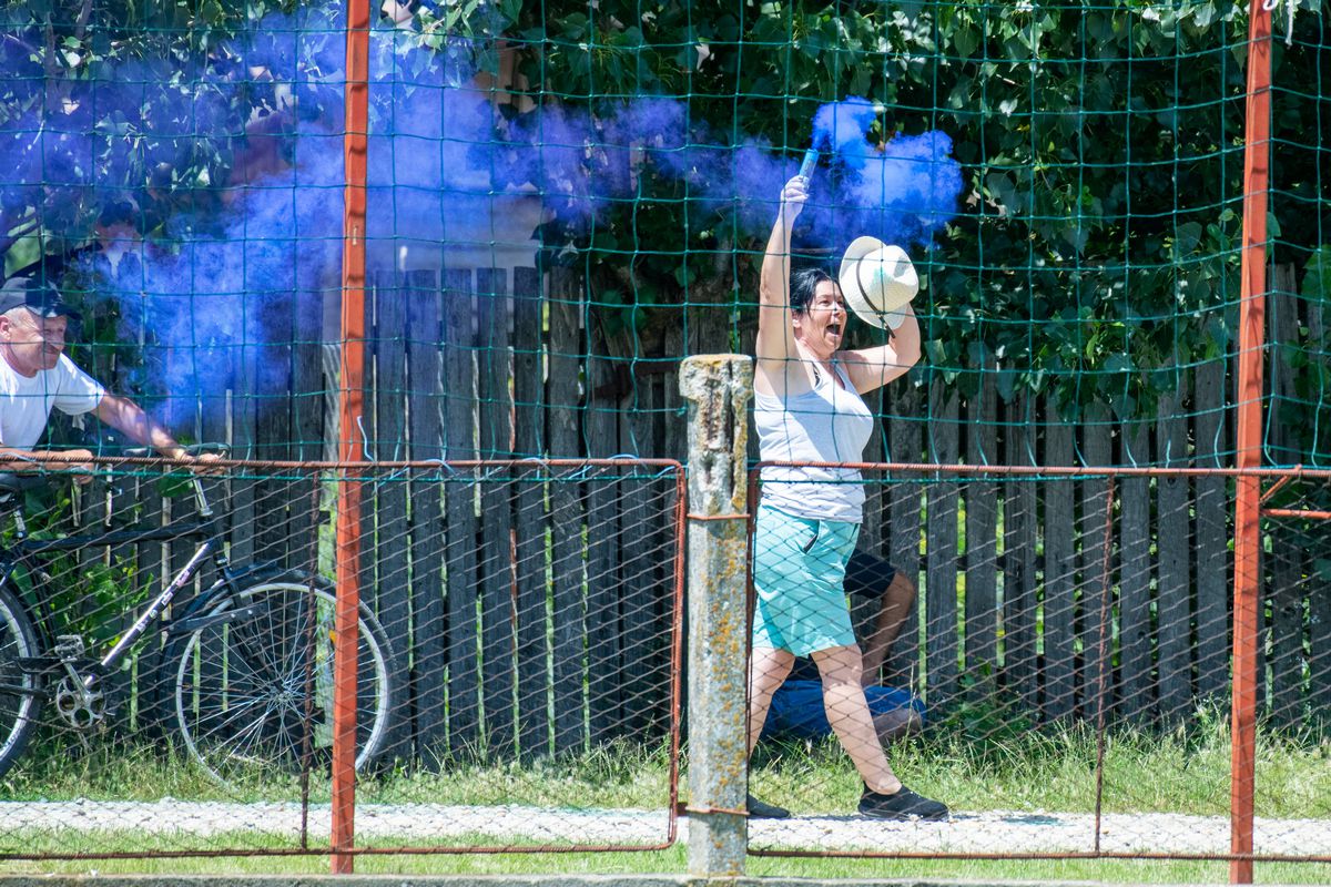 Fotbal la județ. Miroși - Negrași