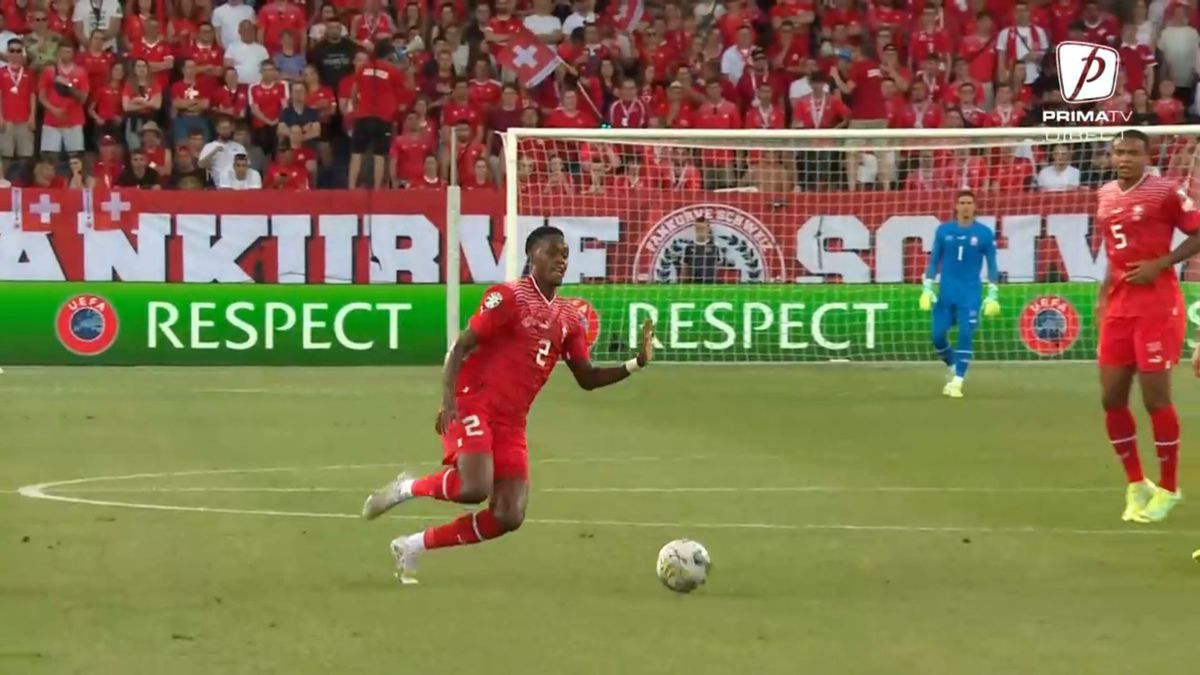 FOTO Elveția - România, fault la Screciu, Iordănescu a cerut roșu 19.06.2023