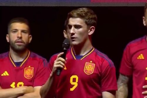 Cinci momente de la celebrarea Spaniei: Gavi a luat cuvântul, iar spectatorii au înjurat Barcelona