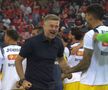 Edi Iordănescu sărbătorește al doilea gol al lui Mihăilă cu Elveția