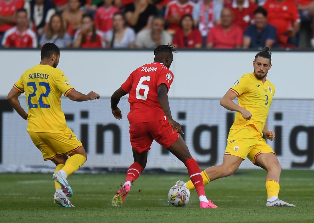 Merită Horațiu Moldovan să rămână titular? Două nume de legendă dau verdictul