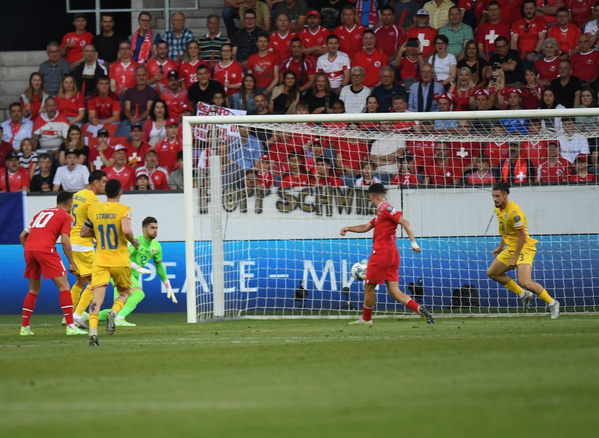 Merită Horațiu Moldovan să rămână titular? Două nume de legendă dau verdictul