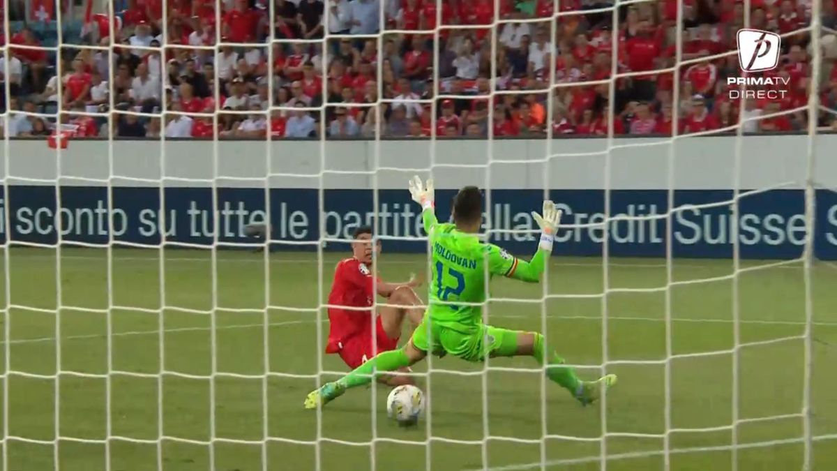 Șah-mat la România » Elveția a marcat după un contraatac de două pase: Nicolae Stanciu a ajuns ultimul apărător!