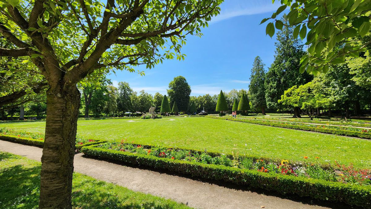 Pe urmele lui Napoleon » Dormitorul lui Bonaparte din palatul somptuos din Wurzburg, păstrat în starea lui originală