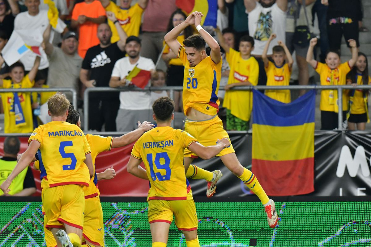 A înscris un gol superb și a celebrat ca Ronaldo! Cine este marcatorul golului României U19 în partida cu Danemarca U19