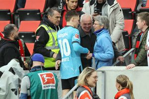 Părinții lui Florian Wirtz se umplu de bani! » Suma pe care o vor primi de la Liverpool e uluitoare