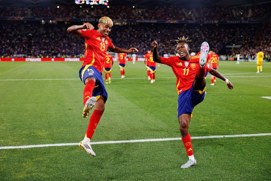 Deco a oferit ultimele detalii despre transferul lui Nico Williams: „Vrea să vină la Barcelona! Finalizăm afacerea și-l semnăm”