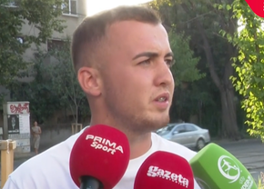 Fotbalistul lăsat acasă de Ion Marin a venit să susțină România U19 în meciul decisiv de la Euro: „Suntem un grup foarte unit”