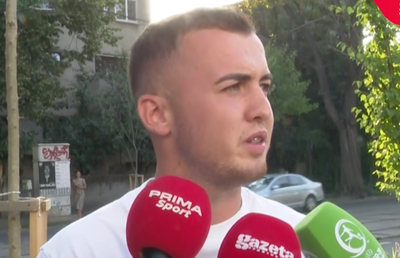 Fotbalistul lăsat acasă de Ion Marin a venit să susțină România U19 în meciul decisiv de la Euro: „Suntem un grup foarte unit”