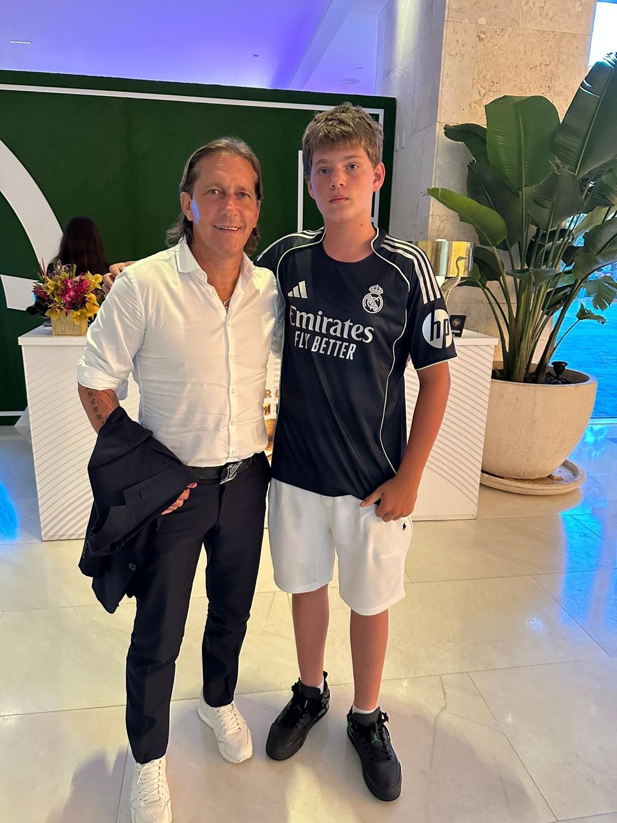 Fiul lui Cristi Borcea, Alex, alături de legende ale lui Real Madrid