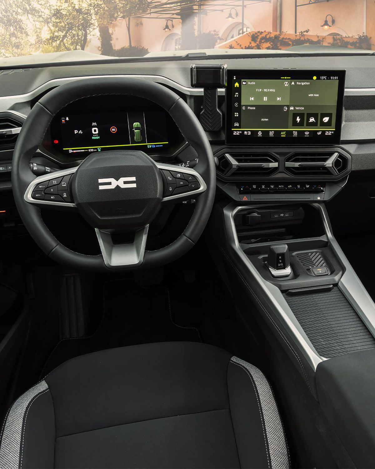 Noua Dacia Bigster, prezentata sub forma de SUV Coupe / foto: Automobile Magazine