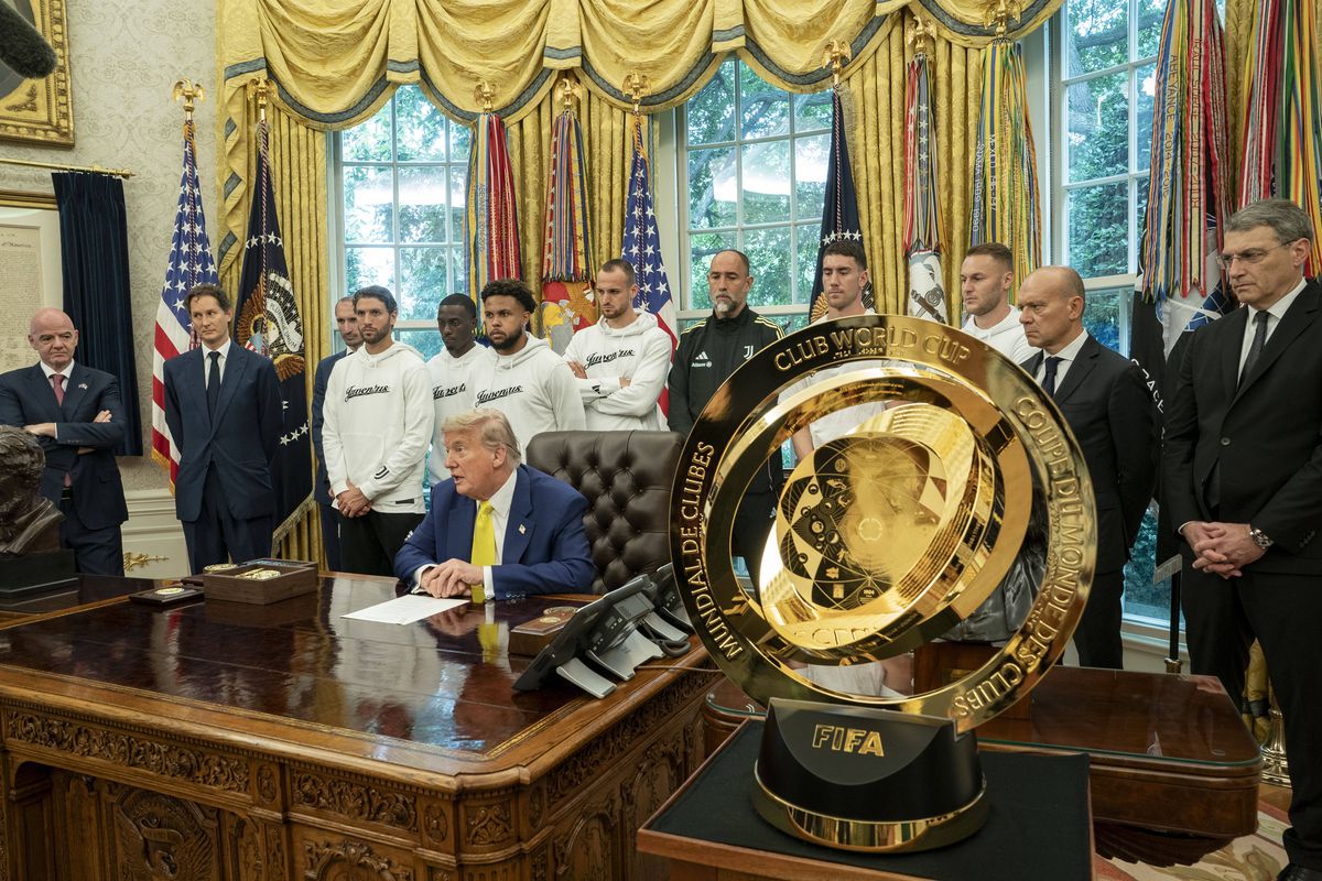 Donald Trump, alături de jucătorii lui Juventus
