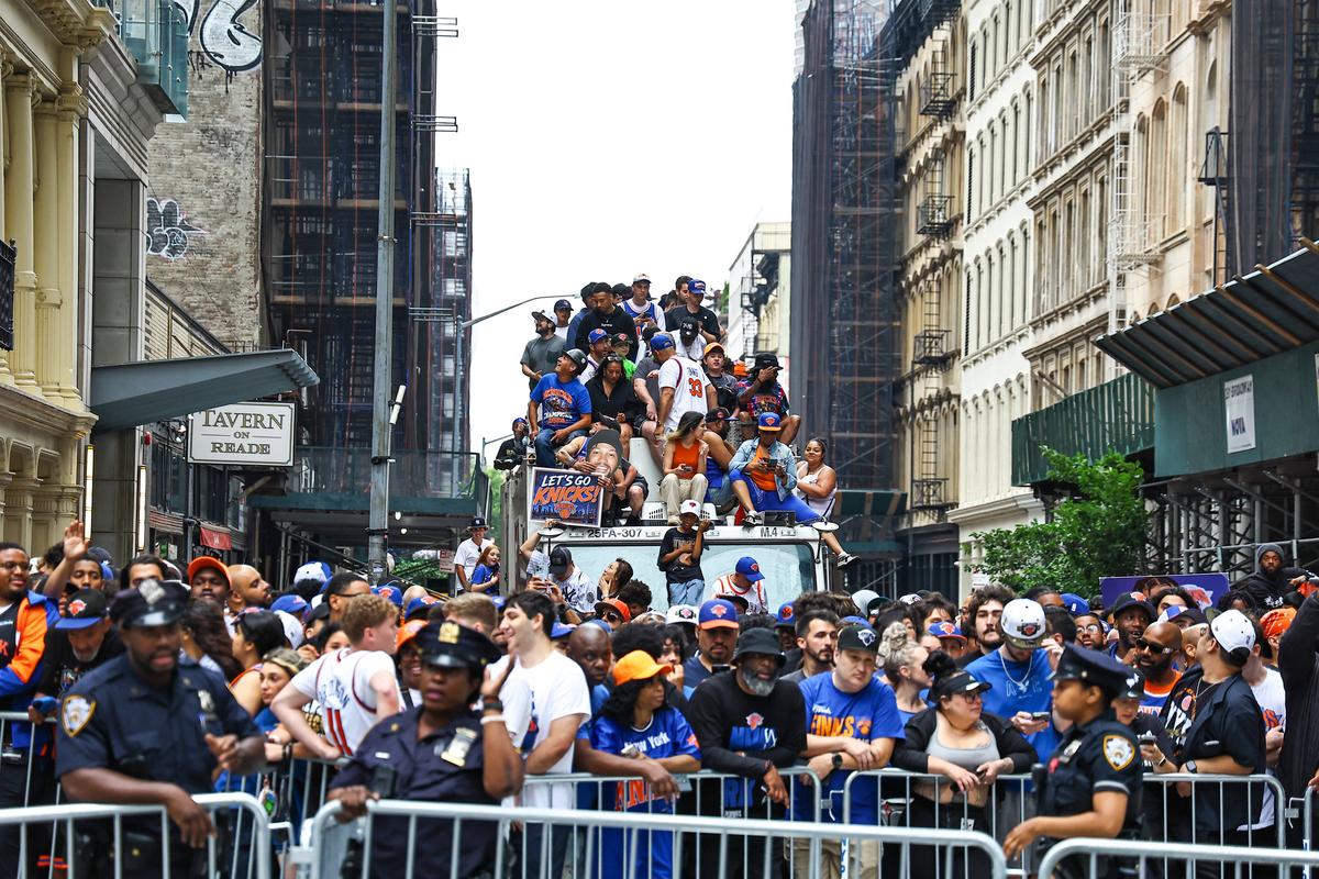 Imagini spectaculoase de la parada de titlu a lui New York Knicks