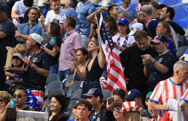 Un Mondial pe credit! Cât cheltuie un american pentru a-și vedea naționala la World Cup 2026
