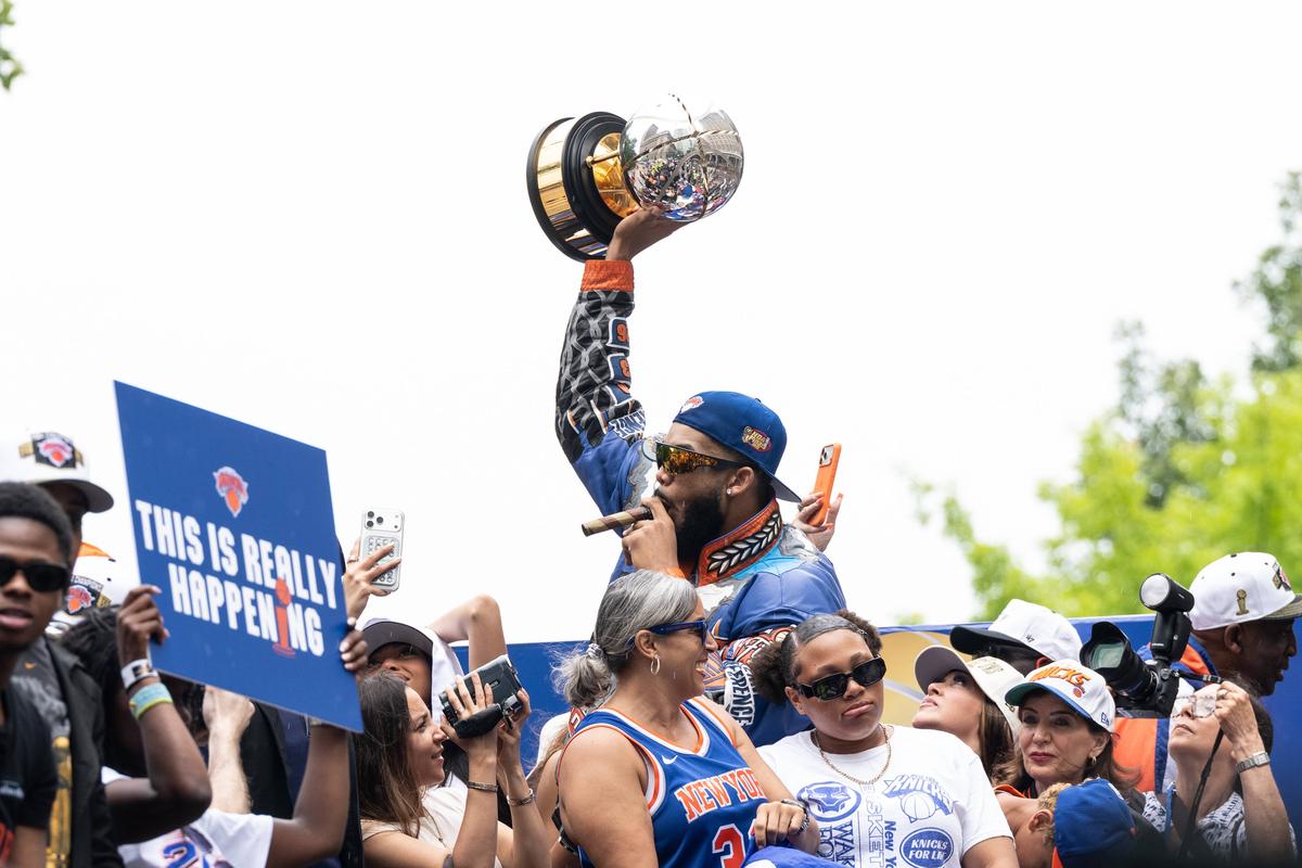 Imagini spectaculoase de la parada de titlu a lui New York Knicks