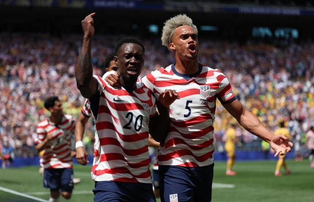 Moment istoric: o altă regulă nouă impusă de FIFA a fost aplicată pentru prima oară! Americanii, penalizați