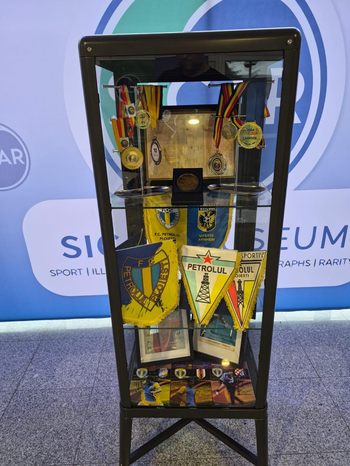 Messi, Ronaldo, Hagi și Yamal, zeci de mii de euro pentru noul Muzeu al Sportului din România! + El e omul care deține tricourile de Mondiale ale lui Adi Ilie și Prunea