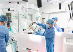 Cancerul de prostată poate evolua fără simptome: de ce bărbații nu ar trebui să aștepte durerea ca semnal de alarmă