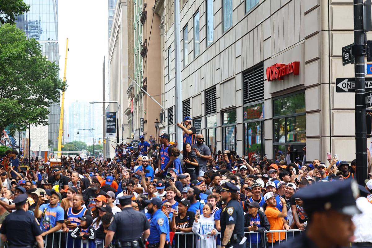 Imagini spectaculoase de la parada de titlu a lui New York Knicks