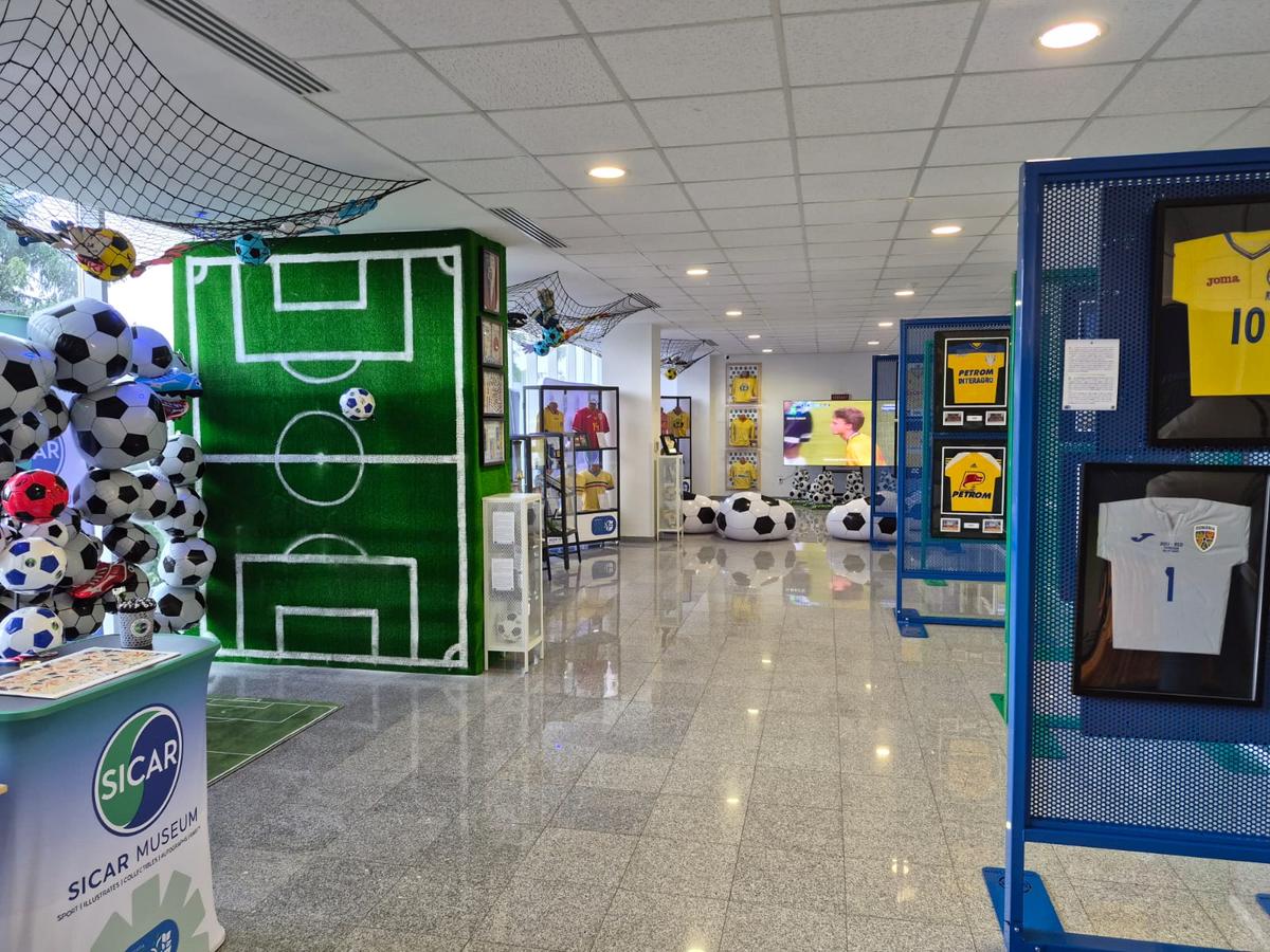 Messi, Ronaldo, Hagi și Yamal, zeci de mii de euro pentru noul Muzeu al Sportului din România! + El e omul care deține tricourile de Mondiale ale lui Adi Ilie și Prunea