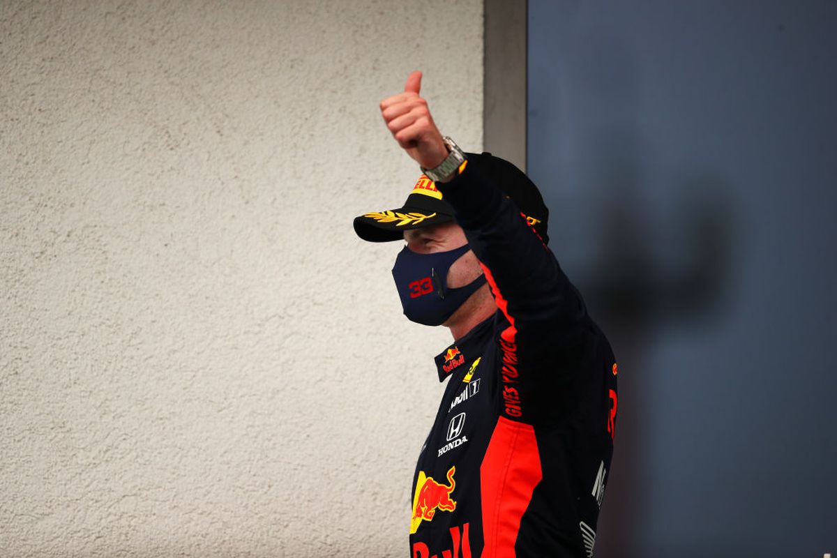 FORMULA 1. FOTO Lewis Hamilton, a 8-a victorie pe circuitul de la Hungaroring