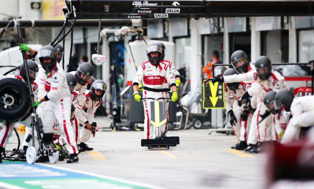 FORMULA 1. FOTO Lewis Hamilton, a 8-a victorie pe circuitul de la Hungaroring