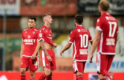 Fostul șef de la Ligă susține că are informații despre situația de la Dinamo: „Badea și Borcea finanțează echipa «pe blat»”