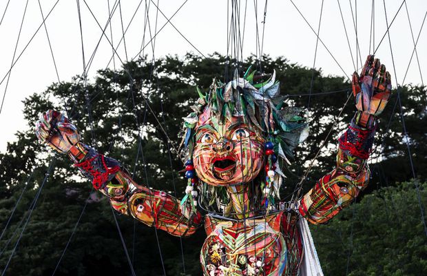 Păpușa gigantică ajunsă pe străzile din Tokyo » Ce semnificație are