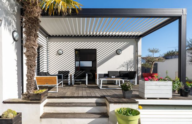 6 idei pentru o grădină frumoasă cu ajutorul unei pergole