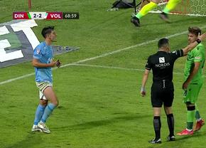 Decizia care a întărâtat „câinii”! Iulian Dima nu a dictat penalty la duelul dintre Ricardinho și Mihaiu