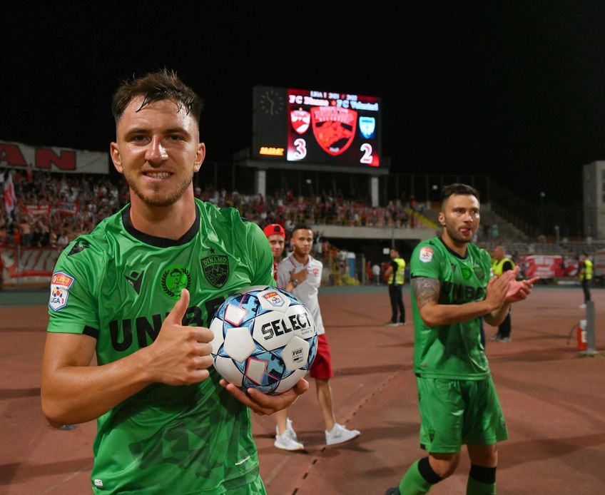 Dinamo a învins-o pe FC Voluntari, scor 3-2, la debutul în sezonul 2021/2022 din Liga 1. Deian Sorescu (23 de ani) a marcat toate golurile gazdelor.