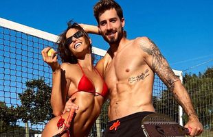 Soția fotbalistului „vulturilor” a „încins” atmosfera pe Instagram: „Femeia perfectă”