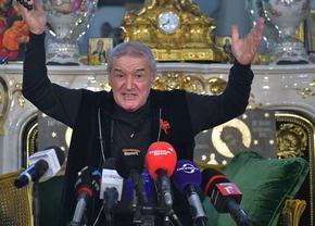Gigi Becali a izbucnit în râs în direct, apoi a trecut la atac: „Ce mincinoși, ce oameni de nimic! Mă minunez!”