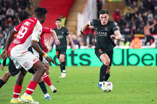 Manuel Ugarte, la balon într-un meci cu AS Monaco // foto: Imago Images