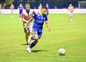 Unirea Slobozia - Petrolul Ploiești, în etapa #2 din play-out » A început a doua repriză!