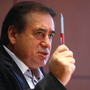 Ioan Niculae, foto de arhivă