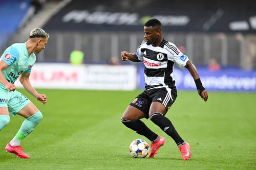 Mamadou Thiam în U Cluj - UTA // foto: Imago Images