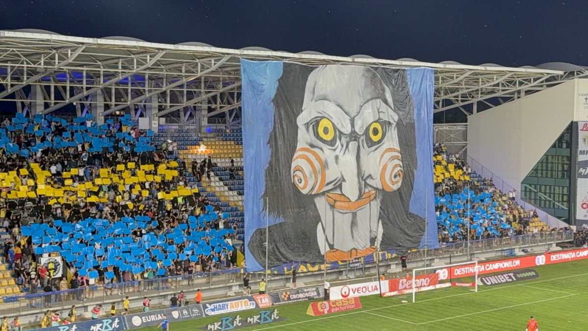 „Let's play a game!” » Scenografie spectaculoasă la Petrolul - FCSB, inspirată din filmele horror + derapaje în serie la adresa campioanei