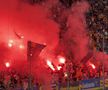 Ultrașii au aprins zeci de torțe și fumigene la Petrolul - FCSB. Foto: Andrei Crăițoiu (GSP.RO)