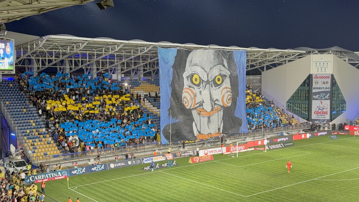 Scenografie Petrolul în meciul cu FCSB