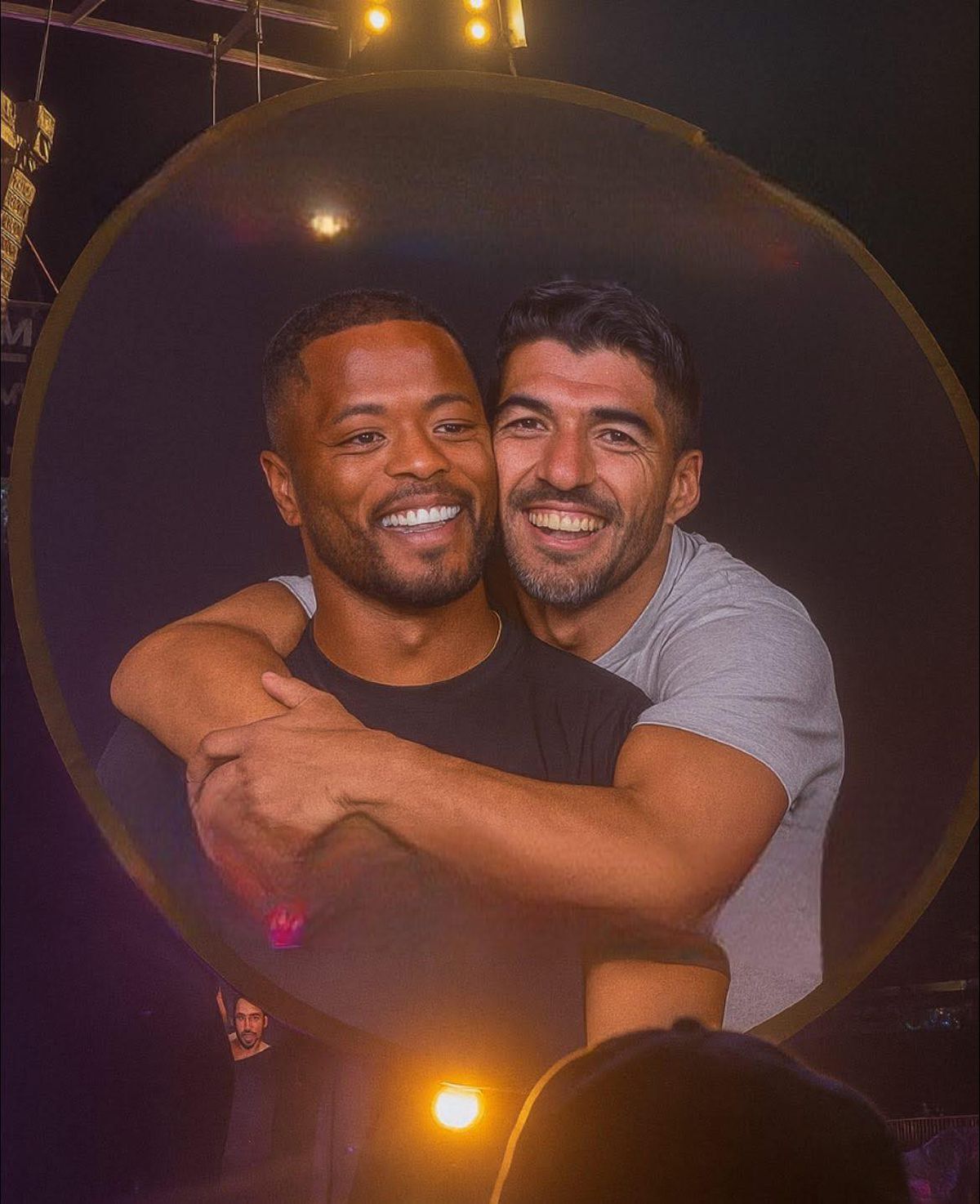 Cele mai tari meme-uri născute de scandalul amoros de la Coldplay: în brațele cui stă Leo Messi?!