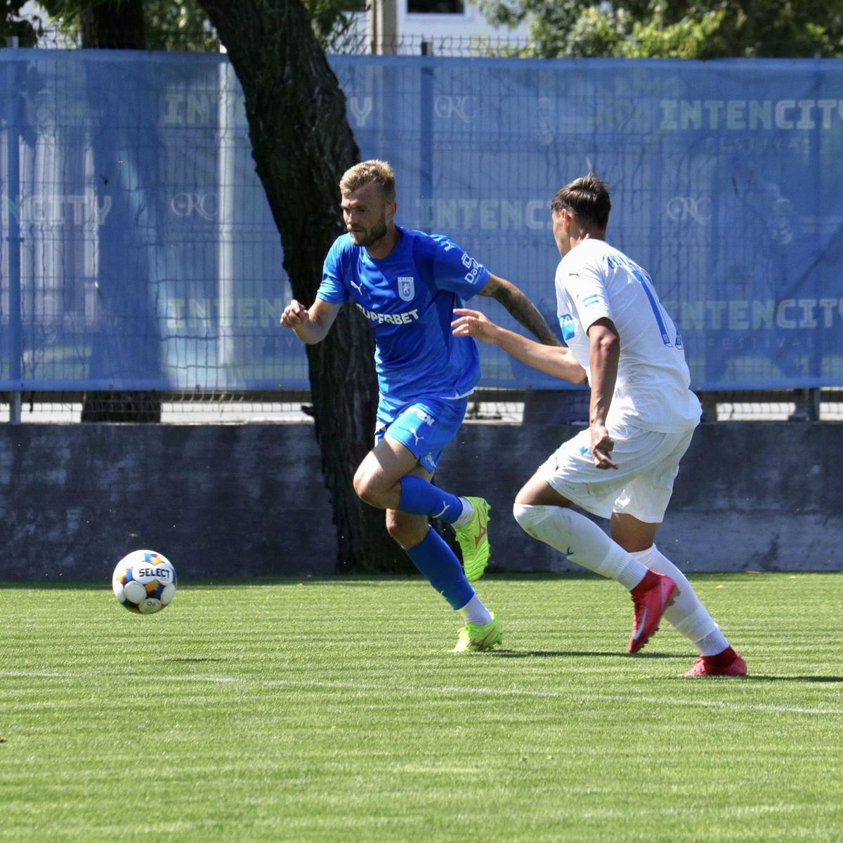 Universitatea Craiova, amical cu echipa U18