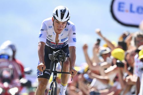 Remco Evenepoel, abandon în Turul Franței » Tadej Pogacar: „E cu adevărat trist”
