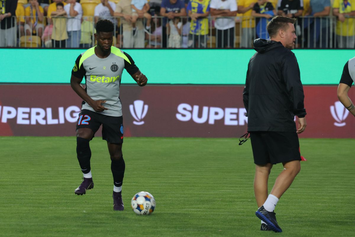 Petrolul - FCSB, imagini de la încălzire / Foto: Ionuț Iordache GSP