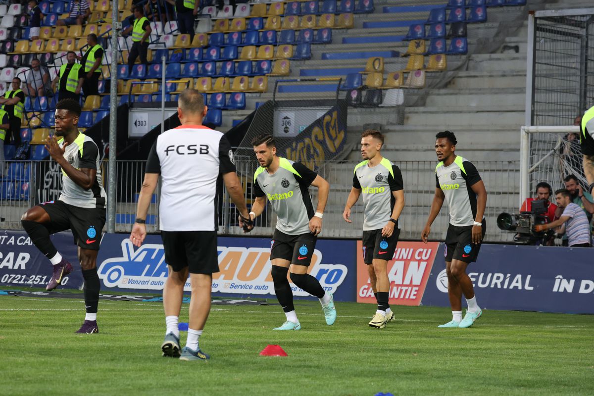 Petrolul - FCSB, imagini de la încălzire / Foto: Ionuț Iordache GSP
