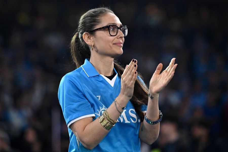 Napoli, ce gafă pe tricouri! » Replica dată de fiica președintelui: „Un mesaj pentru noua generație”