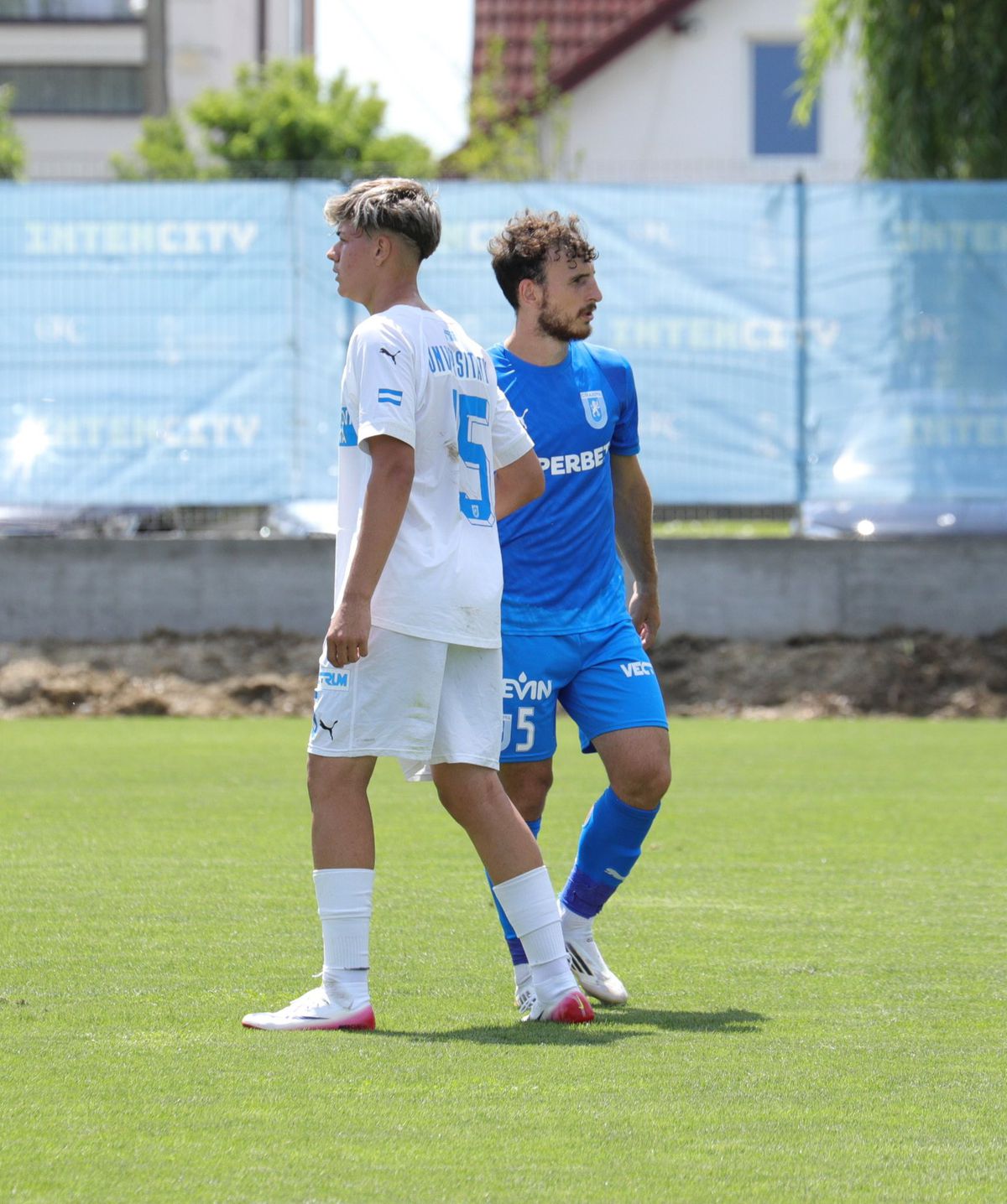 Universitatea Craiova, amical cu echipa U18