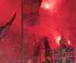 Ultrașii au aprins zeci de torțe și fumigene la Petrolul - FCSB. Foto: Andrei Crăițoiu (GSP.RO)