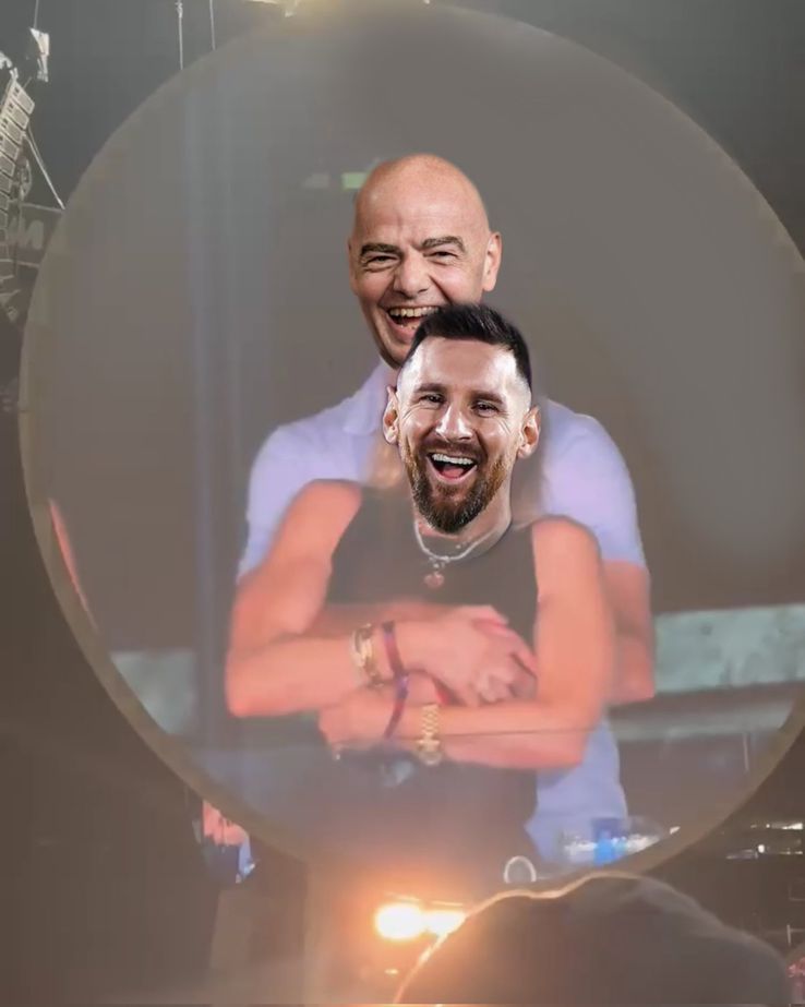 Infantino îl ține în brațe pe Messi